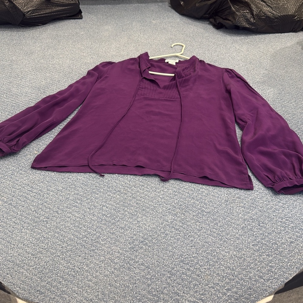Nieves Lavi New York 100% Silk Blouse Plum Purple Size Medium - Picture 3 of 13